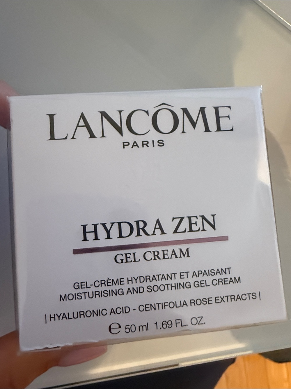 Lancôme Hydra Zen Gel Cream in White with Pink Accent